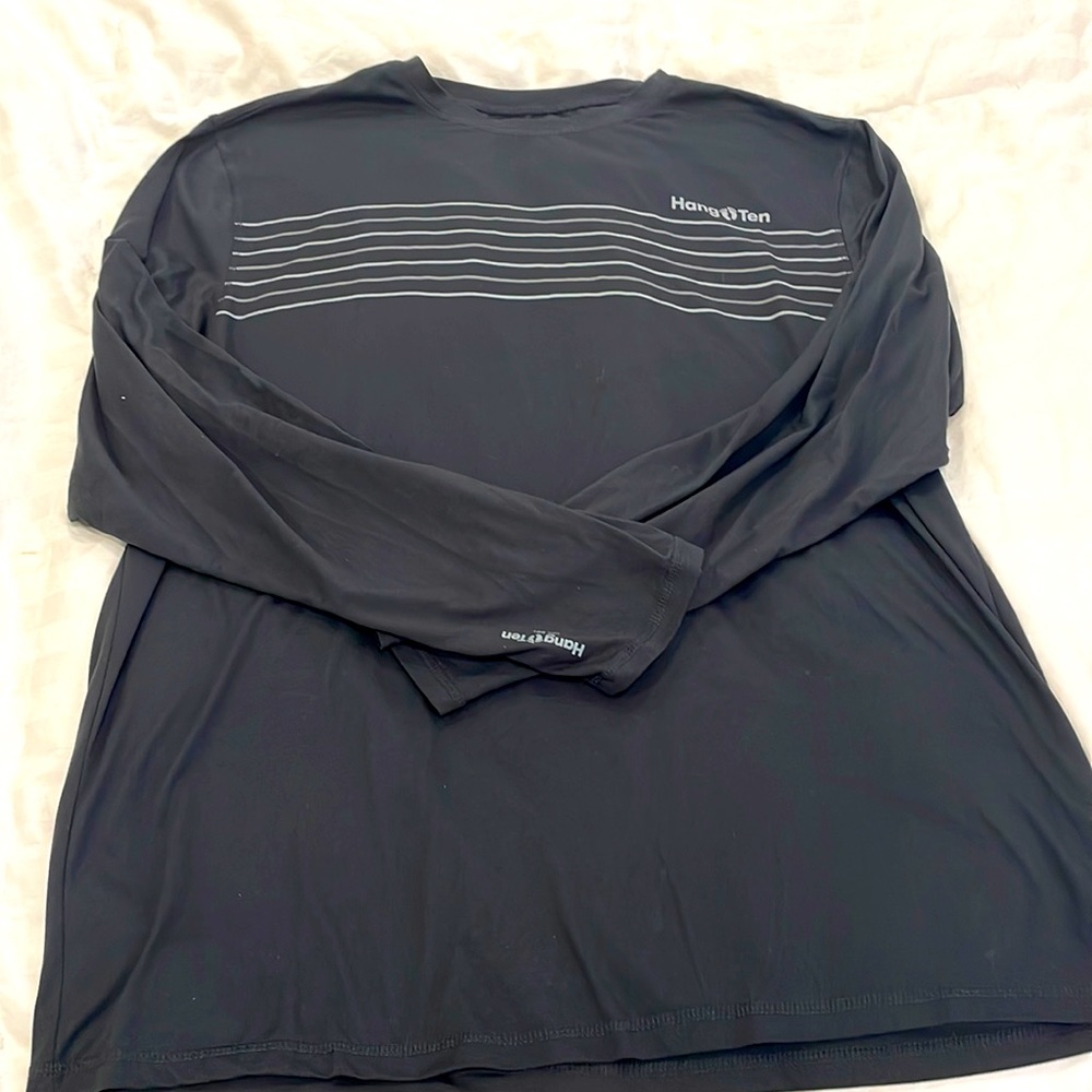 Charcoal and light grey long sleeve basic top (XL)           Brand -‎ Hang Ten
